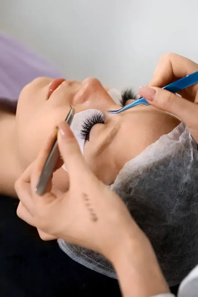 calm pose, eyelash extensions application