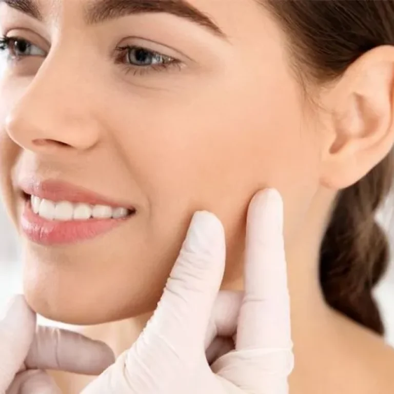 Botox+vs.+Fillers+Which+Injections+for+Your+Needs+(1)-1920w