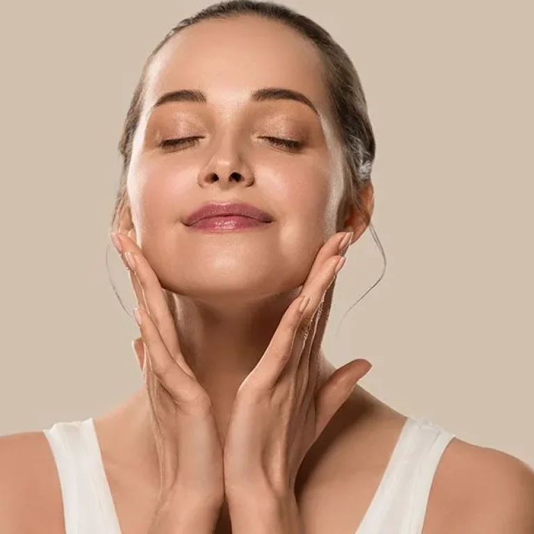 CIBlog-Is+a+Face+-+Neck+Lift+the+Right+Solution+for+Your+Aging+Concerns+Delve+Into+Your+Options+(1)-1920w